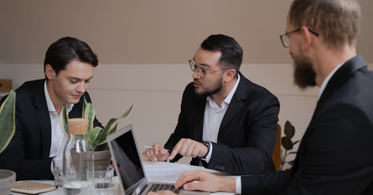 拉结尔:sdy团队竞技app详情下载教程